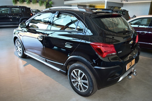 Imagem 7 de 10 de Chevrolet Ônix 1.4 Activ Manual 2017