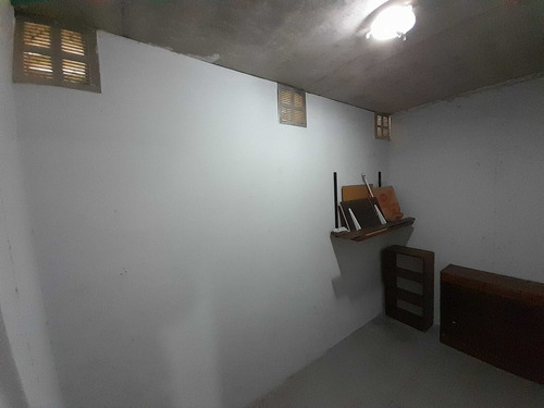 Como Nuevo 2 Dormitorios, 2 Baños (93710)