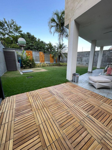 * Josefina Toledo: Hermosa Casa En Venta En El Parral, 495m², Cocina Concepto Abierto, Maletero, Bello Jardín Con Parrillera, Terraza, Fachada En Mármol, Planta 100%, Filtro Ósmosis Inversa, 268730