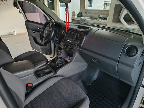 Volkswagen Amarok 2.0 Cd Tdi 180cv 4x2 Trendline B33