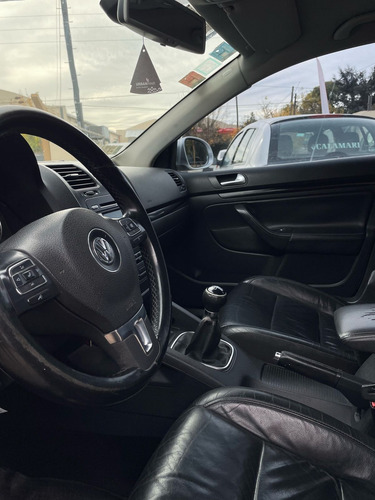 Volkswagen Vento 2.5 Luxury 170cv
