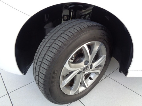 Citroën C3 1.2 Attraction (flex) Branco - 2017/2017