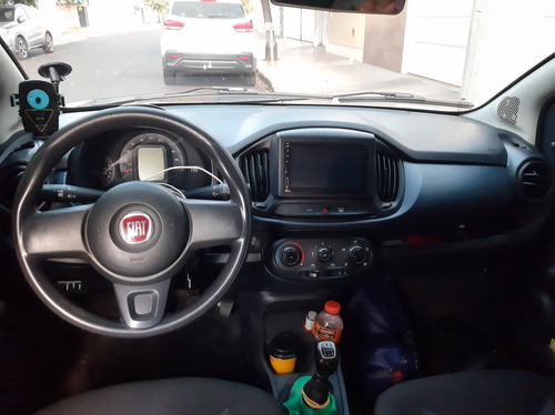 Fiat Uno 2018 1.0 Drive Flex 5p