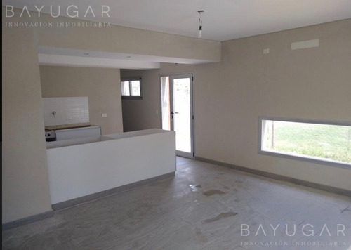 Venta Casa A Estrenar En Pilar Del Este Bayugar Negocios Inmobililarios