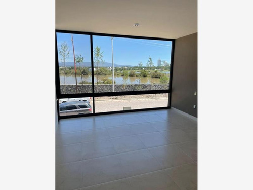 Imagen 6 de 8 de Casa Sola En Renta La Campiña Del Bosque