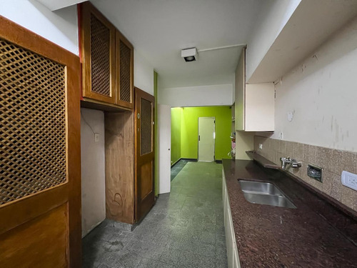 Imagen 18 de 30 de Casa En Pa Con Terraza Y Quincho Exclusivo Más Cochera En El Centro