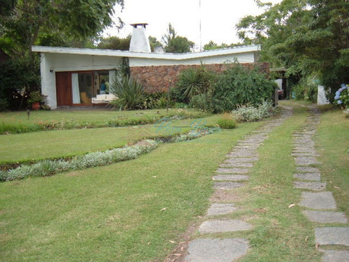 Casa En Pinares - Punta Del Este.