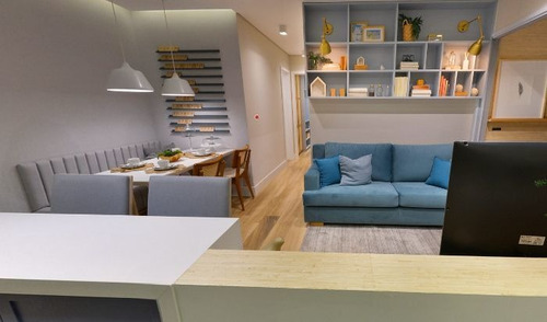 Apartamento À Venda Na Rua Carlos Gomes, Santo Amaro, São Paulo - Sp - Liv-10572