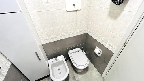Imagen 26 de 30 de Departamento En Venta 3 Dormitorios Y Servicio Centro