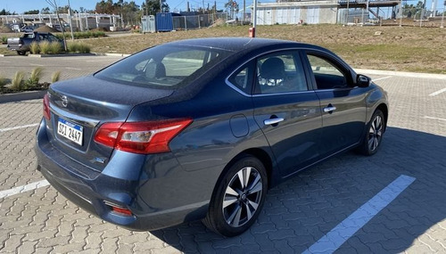 Nissan Sentra Exclusive Cvt 1.8 2018