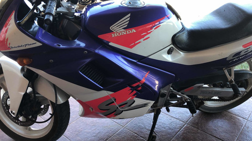 Imagen 2 de 4 de Honda 98