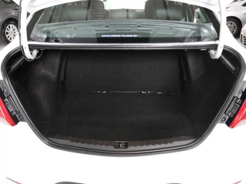 Imagem 11 de 15 de Chevrolet Prisma Lt 2019