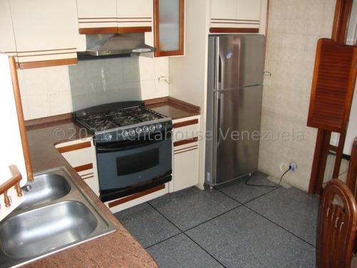 Imagen 9 de 14 de Gehijka Dominguez En Venta Acogedor Apartamento Hacia El Este