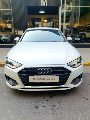 Audi A4 2.0 40 Tfsi Front