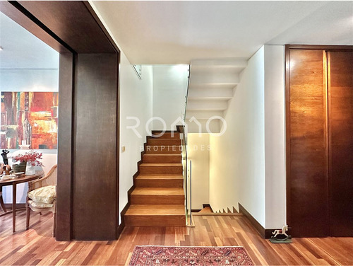 Triplex Con Jardín: Valle Escondido