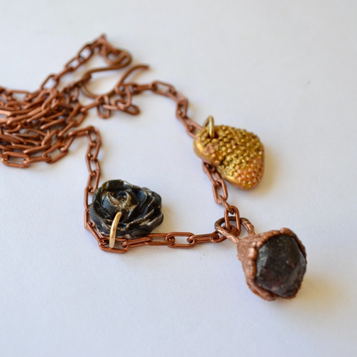 Imagen 2 de 10 de Collar Minimalista De Granate Con Cadena De Cobre, Cod1