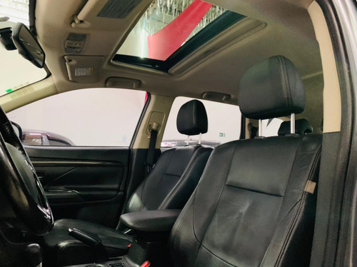 Imagem 12 de 15 de Mitsubishi Outlander - 2015/2016 2.0 16v Gasolina 4p Automá