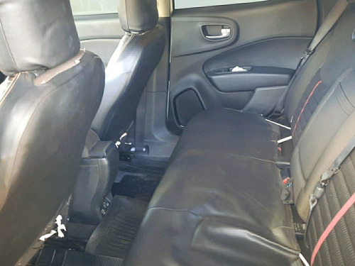 Fiat Toro Freedom 1.8 16v Flex
