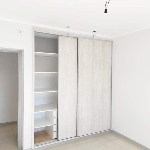Imagen 6 de 10 de Departamento En Venta En Tandil- Oportunidad