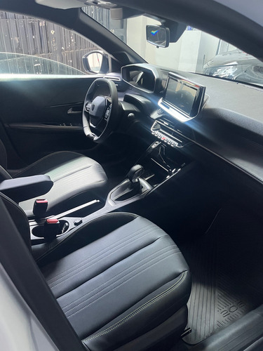 Peugeot 208 1.0T Gt