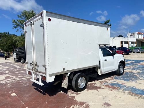 Imagen 7 de 15 de Nissan Np300 Caja Seca 2018