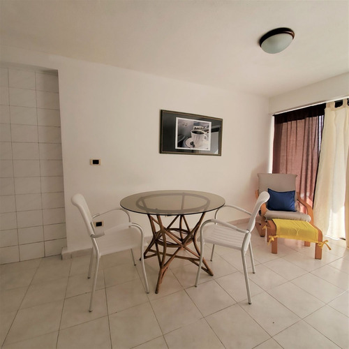 Imagen 8 de 14 de Apartamento En Alquiler En Margarita