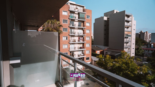 Venta Departamento 2 Ambientes Morón