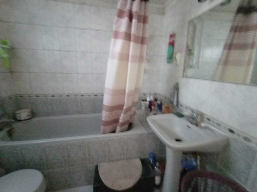 Casa 4 Dormitorios , Amplia Bodega (100678)