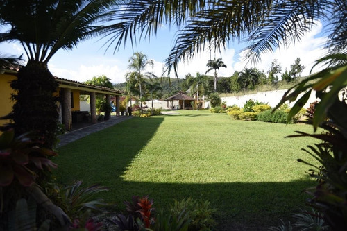Imagen 5 de 14 de Venta Casa Urbanización El Solar Guataparo Valencia