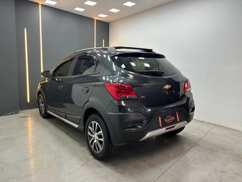 Chevrolet Onix 1.4 MPFI ACTIV 8V FLEX 4P AUTOMÁTICO