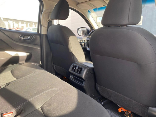 Nissan Navara Navara DC 4x2 2.3TDI XE