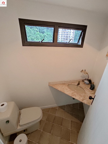 Imagem 10 de 30 de Apartamento Com 3 Dormitórios + 1 Dep. Empregada- 1 Suíte C/closet - 2 Vagas - Região Privilegiada - Praia Das Pitangueiras - Guarujá/sp - Ap05949 - 69559207
