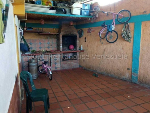 Milagros Inmuebles Casa Venta Barquisimeto Lara El Ujano Economica Residencial Economico Código Inmobiliaria Rent-a-house 23-16886
