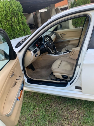 BMW 320i 2.0 Aut. 5p