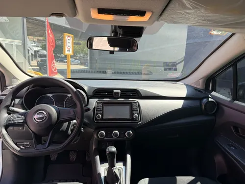 Nissan Versa 1.6 Sense At