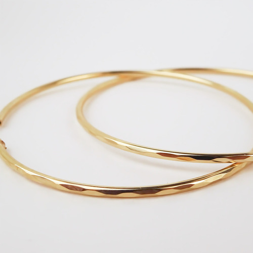Amor Eterno - Arracadas Coquetas Facetadas / 4.5cm Oro 10k