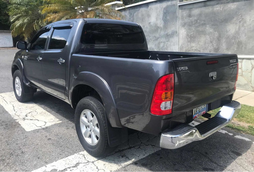 Imagen 3 de 11 de Toyota Hilux Kavak 2011 Kavak 4x4