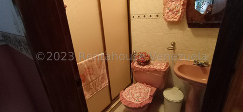Casa En Venta Sector Niño Jesus El Limon Rah 25-14251 Meglisf