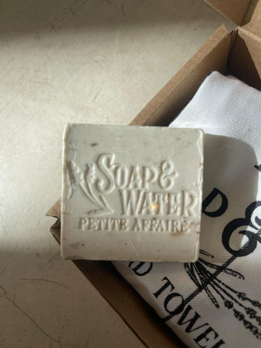 Imagen 3 de 6 de Toalla De Visita + Jabón Soap Con Colgante Yute