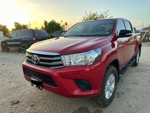 Toyota Hilux 2.7 Cabina Doble Sr Mt