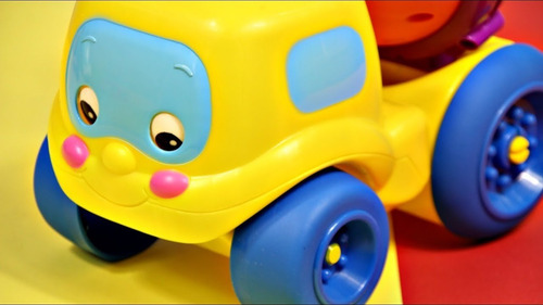 Imagen 4 de 5 de Lindo Camion De Cemento Fisher Price Multicolor 6 Meses +