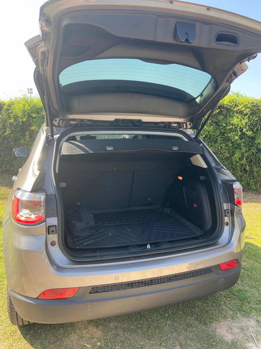 Imagen 6 de 18 de Jeep Compass 2.4 Longitude Plus (automática 4x4)