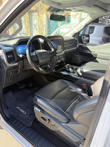 Ford F-150 5.0l V8 Lariat Luxury