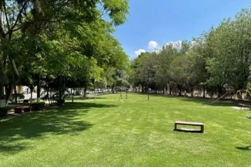 Imagen 5 de 14 de Magnifica Propieda En Remate Bancario En Fracc Residencial Santa Fe Zapopan Jalisco Gj-rl
