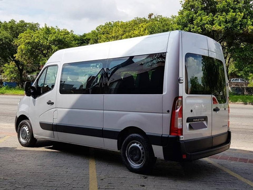 Imagem 2 de 7 de Renault Master 2.3 Dci Minibus Standard L2h2 16 Lugares 16v