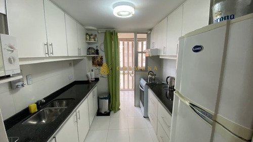 Apartamento En La Mansa Esquinero - Vista Al Mar - Consulte!!!!!!!- Ref: 3462