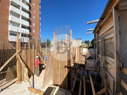 Departamento - Olivos-maipu/uzal