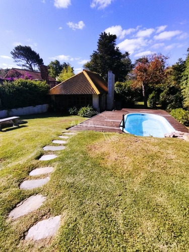 Imagen 2 de 22 de Venta De Casa En Barrio Pinares - Punta Del Este