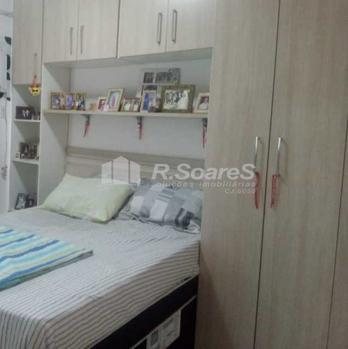 Imagem 6 de 15 de Apartamento Com Dois Quartos E Uma Suíte, Em Vila Valqueire, Rua Ouro Branco. - Vvap30261