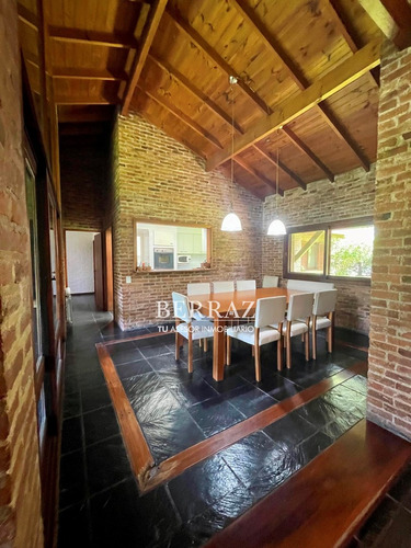 Casa Venta 5 Ambientes Con Vista Al Golf En Village Golf & Tennis Cc Pilar Lote De 913,25 M2